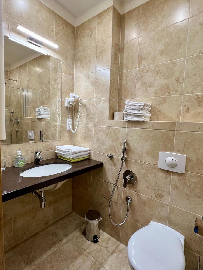 Hotel Zlaty Sloup Karlowe Wary Zewnętrze zdjęcie