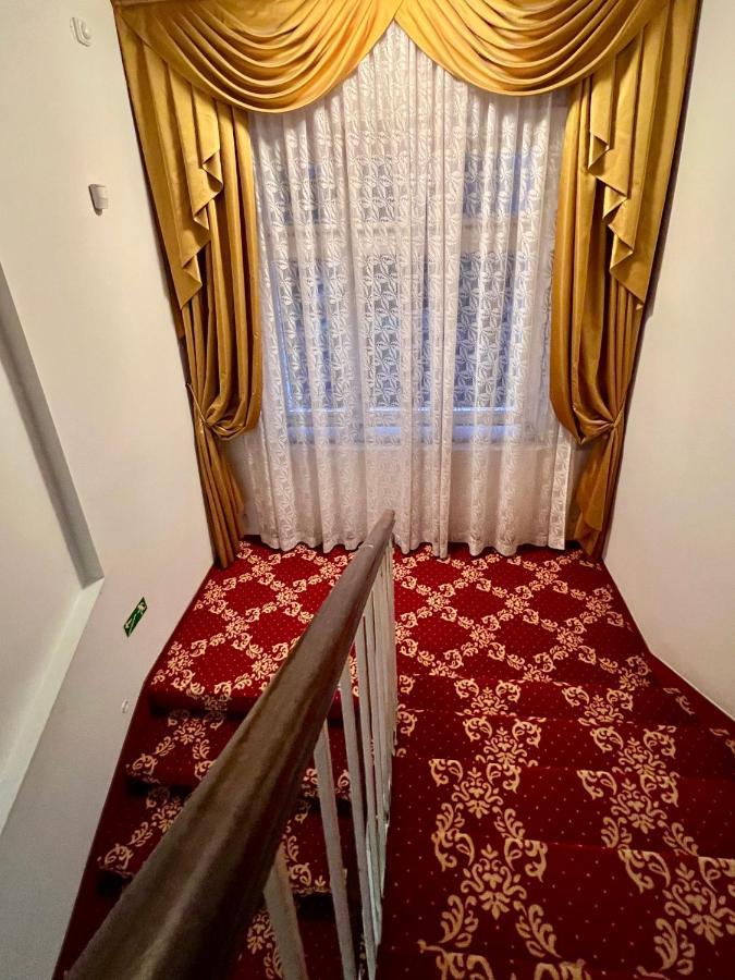 Hotel Zlaty Sloup Karlowe Wary Zewnętrze zdjęcie